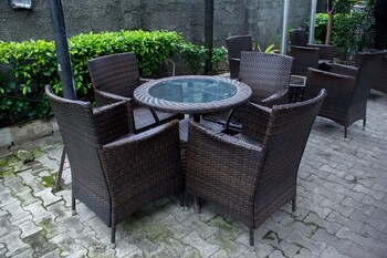 villa angelia boutique hotel ikoyi