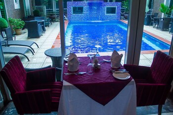 villa angelia boutique hotel ikoyi