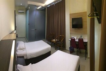 hotel centre point tampin