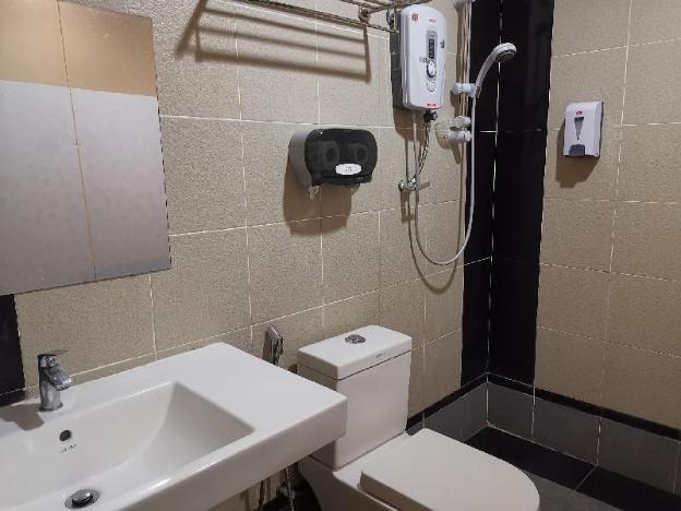 hotel centre point tampin