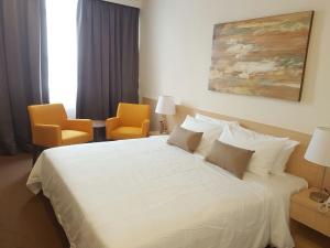 the view hotel