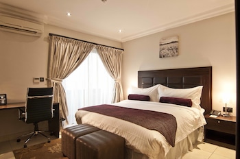 leola suites