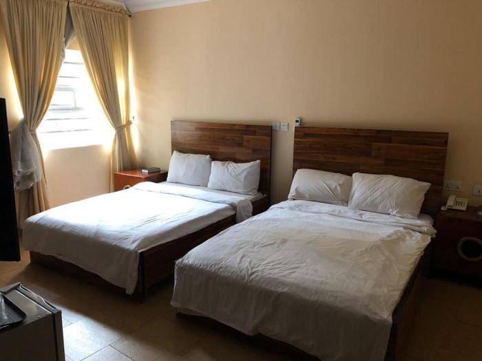 conference hotel and suites