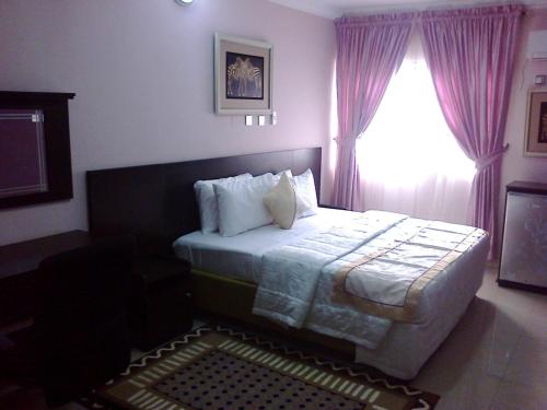 conference hotel and suites
