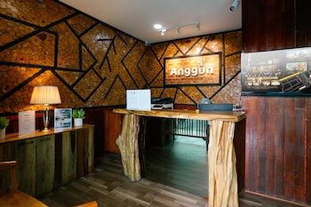 anggun hotel