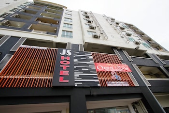 js hotel