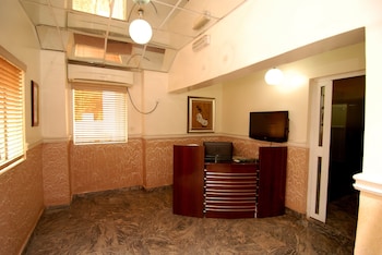 falak grand hotel