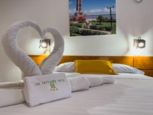 los gavilanes hotel