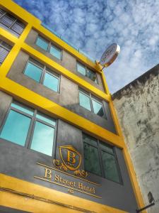 b street hotel