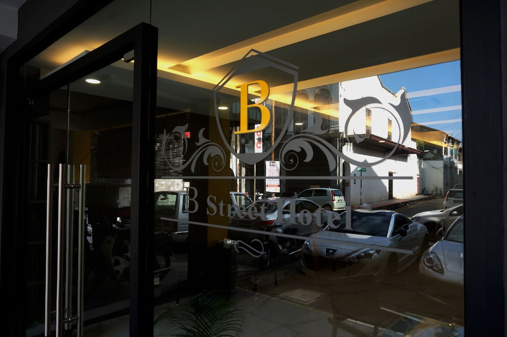 b street hotel