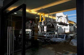b street hotel