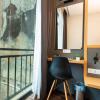 b street hotel
