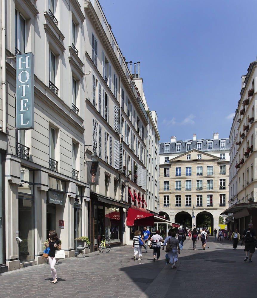 paris
