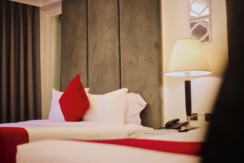 the pepperland hotel