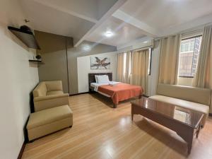 stone house hotel mabini