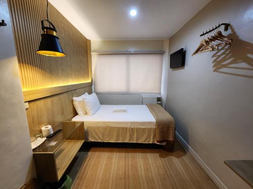 stone house hotel mabini