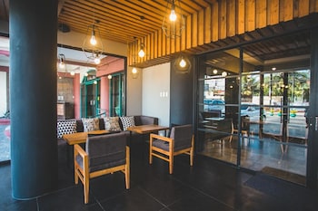 la fiesta hotel