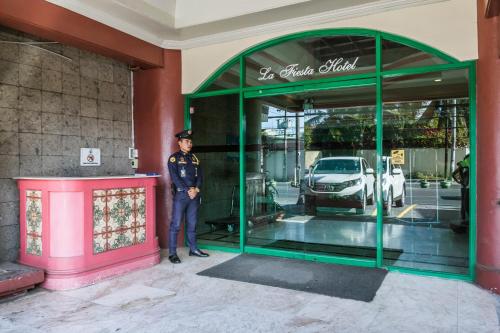 la fiesta hotel