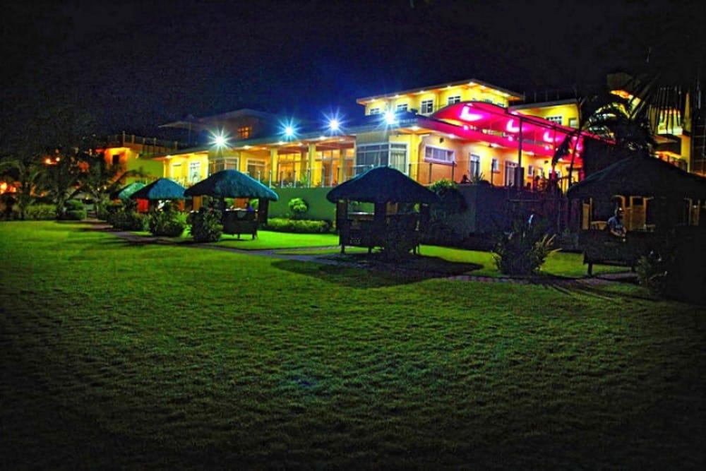 Awesome Hotel,La Union>>Baguio,4 star