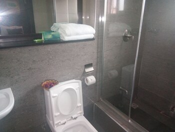 neocourts hotel