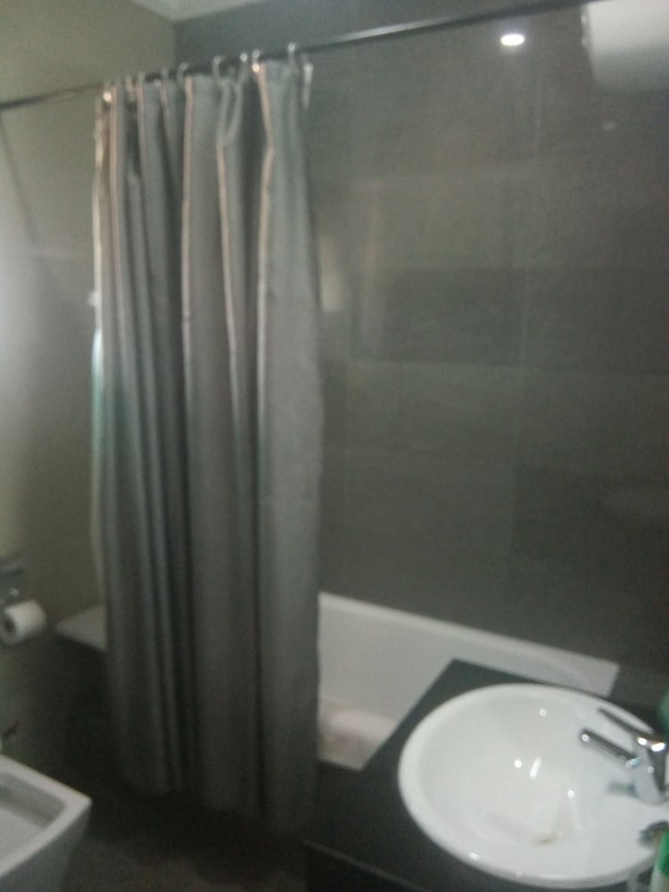 neocourts hotel
