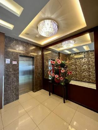 eight days boutique hotel