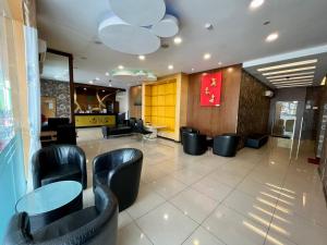 eight days boutique hotel