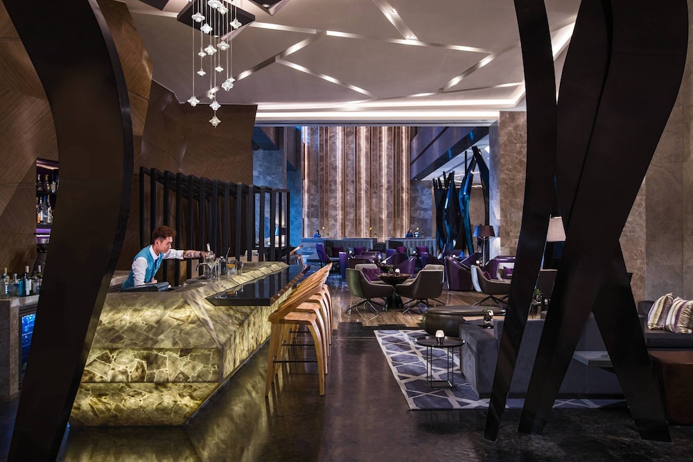 renaissance haikou hotel