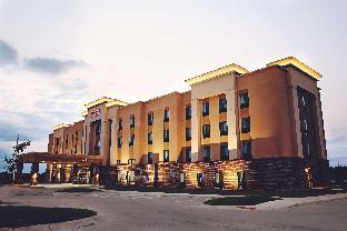 hampton inn and suites des moines urbandale