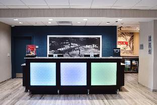 hampton inn and suites des moines urbandale