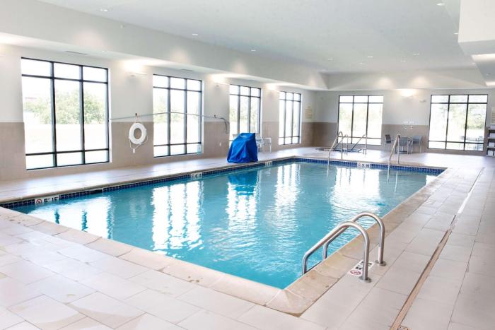 hampton inn and suites des moines urbandale