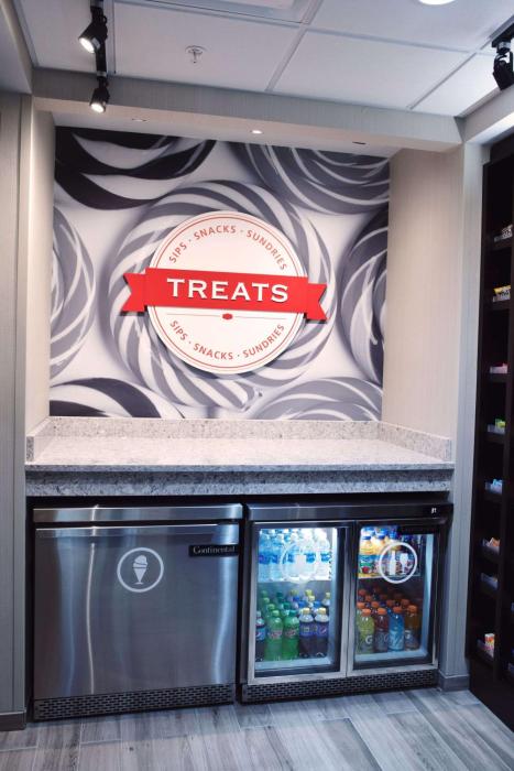 hampton inn and suites des moines urbandale