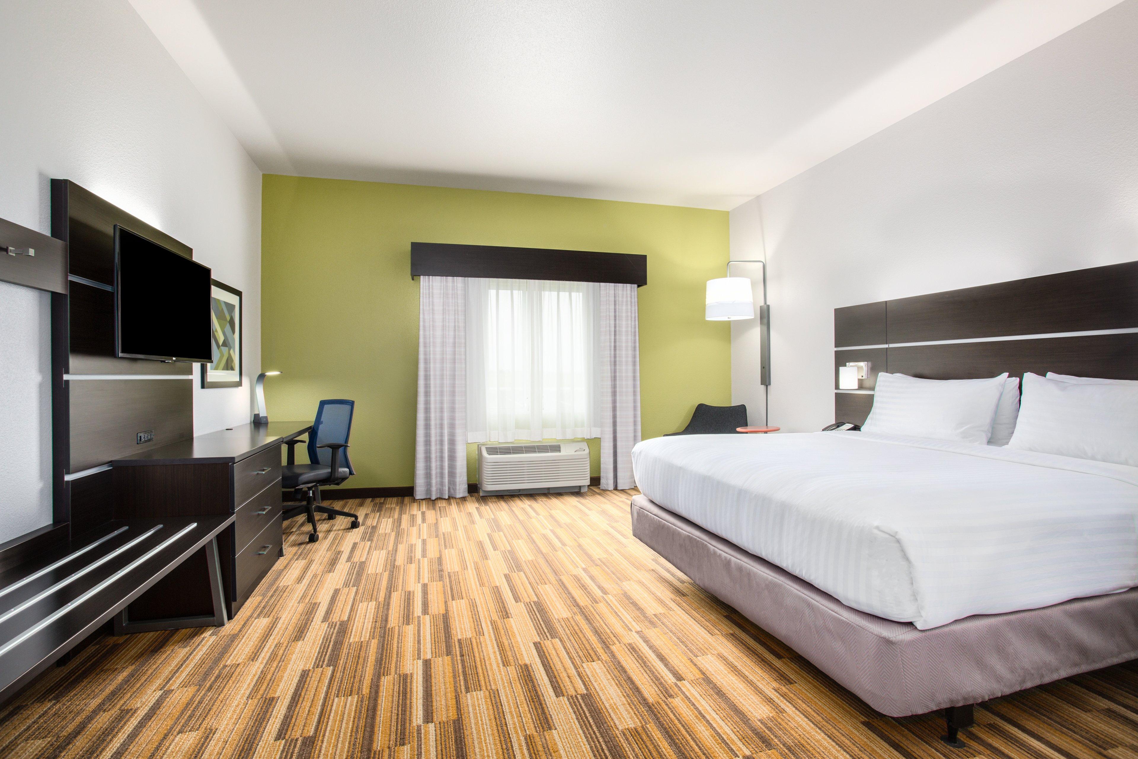 holiday inn exp and sts rapid city rushmore south