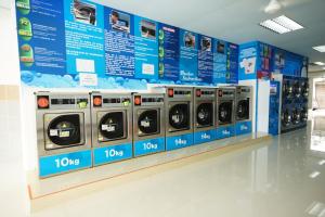 one point inn king centre