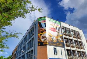 one point inn king centre