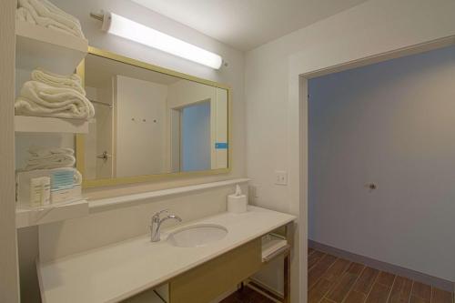 hampton inn crestview south i 10