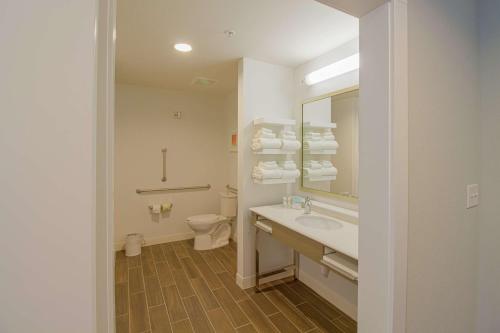 hampton inn crestview south i 10