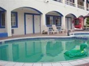 Hotel Pueblito Inn,Ensenada>>Acapulco,3 star