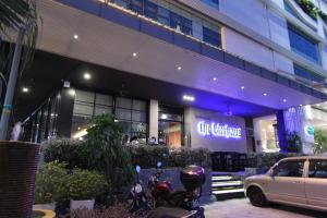 molek garden hotel
