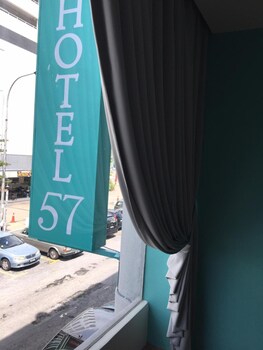 Hotel 57,Kuala Selangor>>Kuala Lumpur,3 star