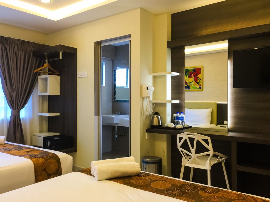 louis hotel