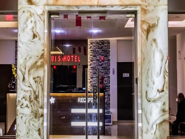 louis hotel