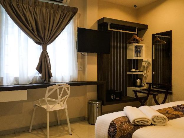 louis hotel