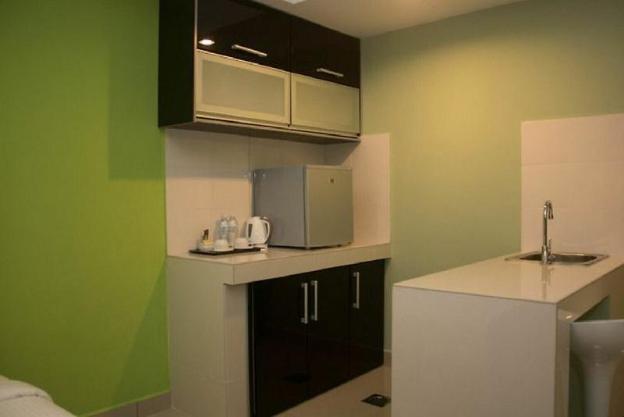 de viana hotel and apartment