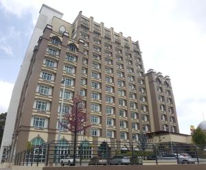 de viana hotel and apartment