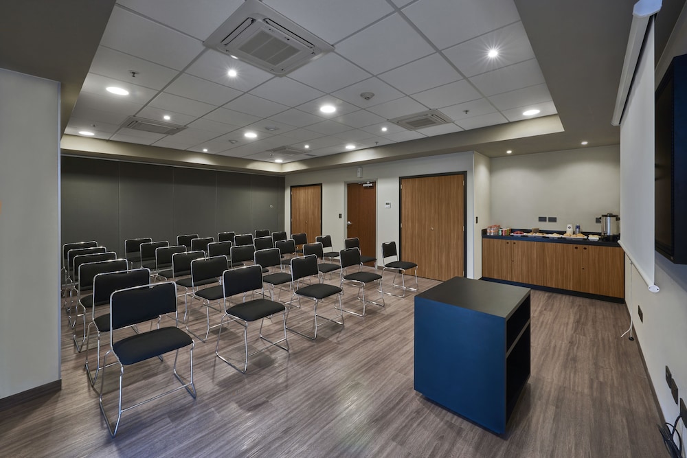 city express by marriott rosarito