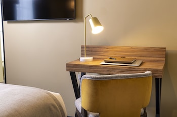 le rocroy hotel paris gare du nord