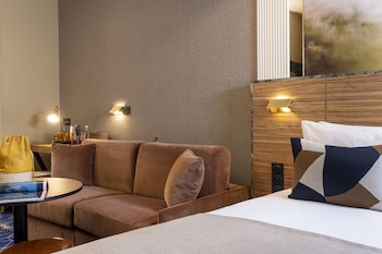 le rocroy hotel paris gare du nord