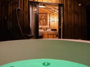 whaka lodge