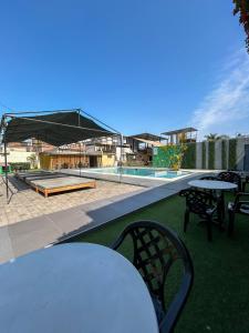 hotel holiday suites